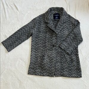 AE Black/Gray Chevron Tweed Wool Blend Blazer. Single breasted Size Medium Coat